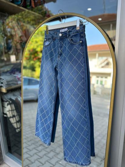 BEYAZ ZİKZAK TAŞ İŞLEMELİ KOT PANTALON